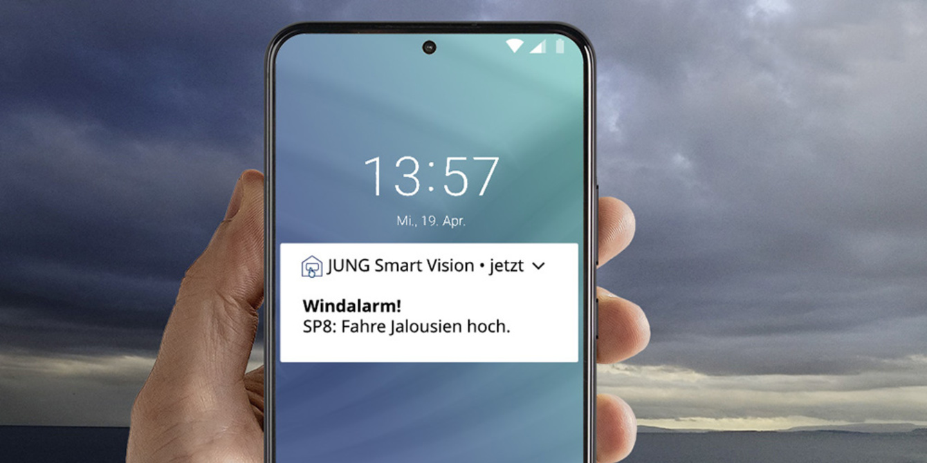 JUNG Smart Panel 8 bei Elektrotechnik Barth in Ebern